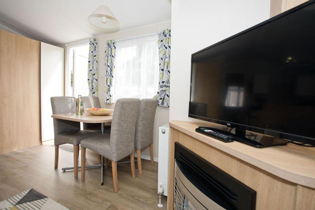 Luxury Holiday Retreat Set Within Oakdene Forest - Park Activities Pass Included Free! Saint Leonards Dış mekan fotoğraf
